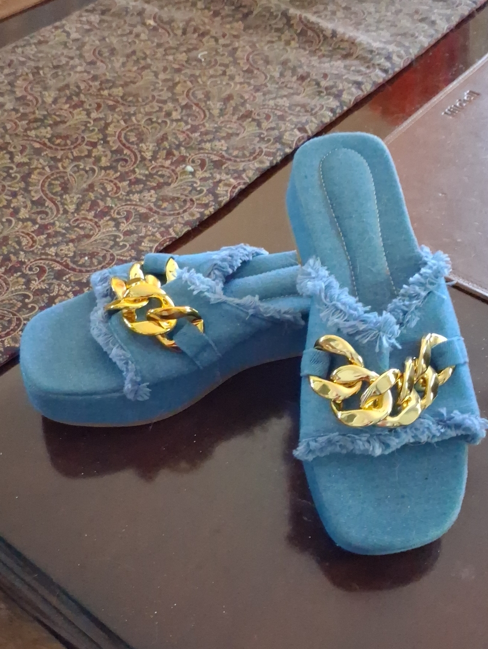 Denim Blue Platform Slide with Gold Chain Accent Sz 8